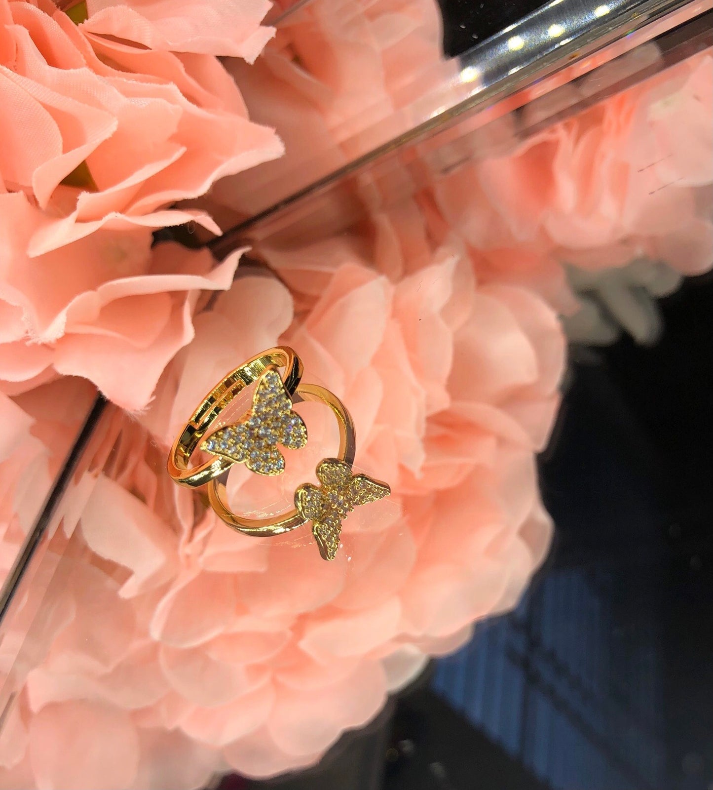 FLUTTER RING