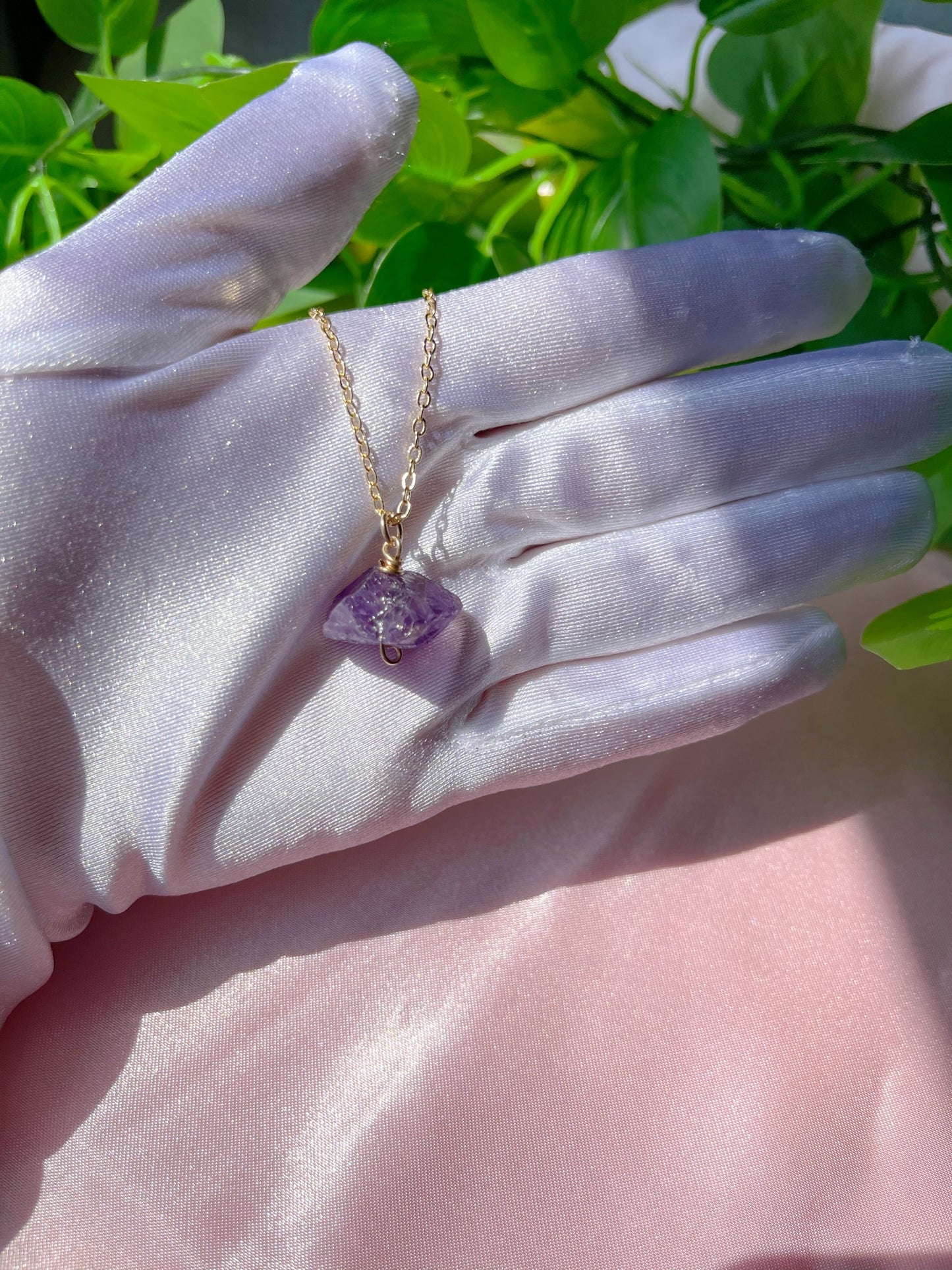 HEALING CRYSTAL NECKLACES