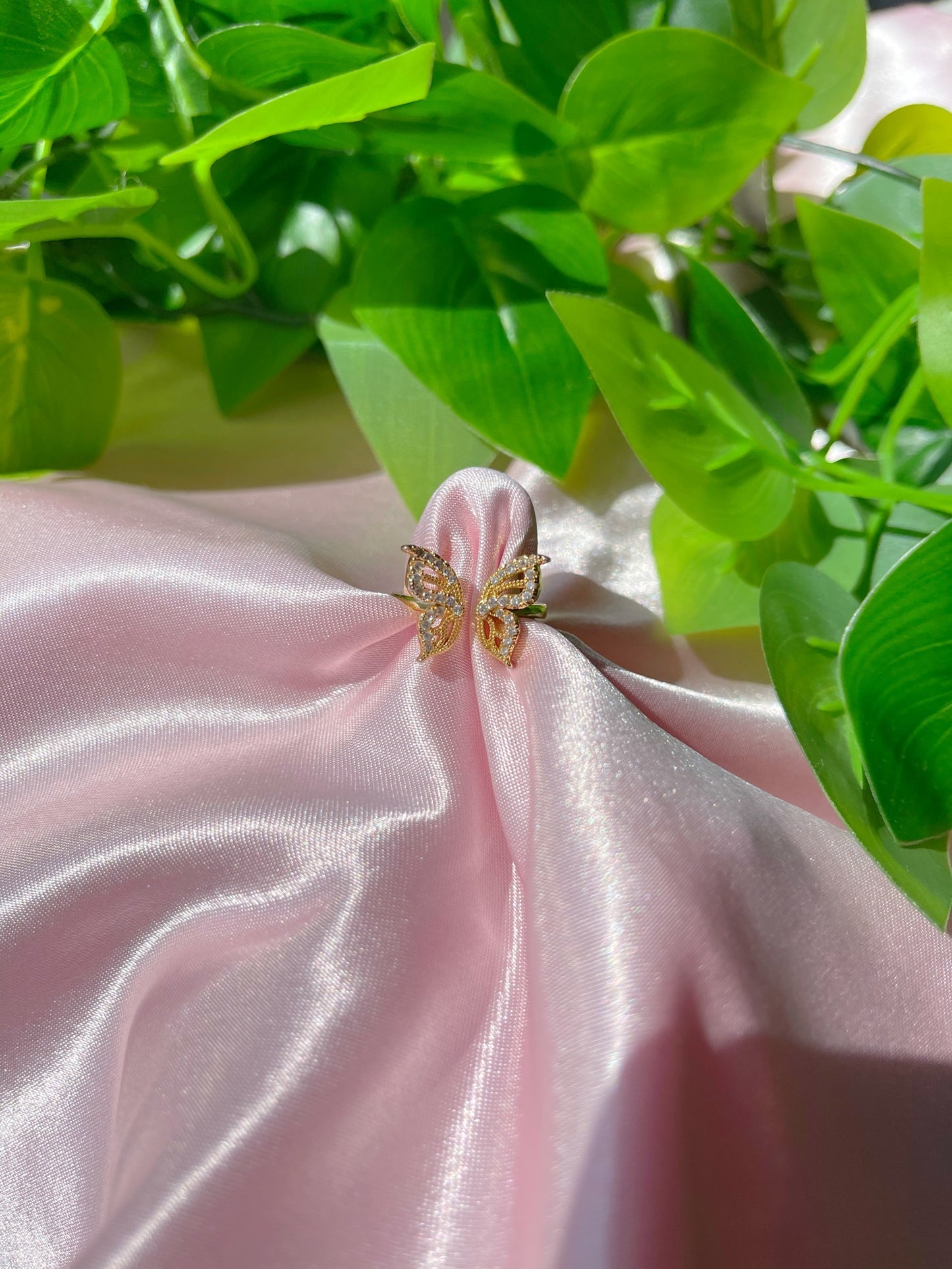 DIAMOND BUTTERFLY RING